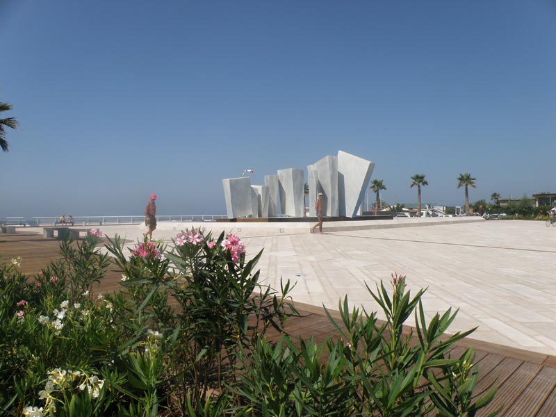 Marina di Massa © Futuro Internet srl